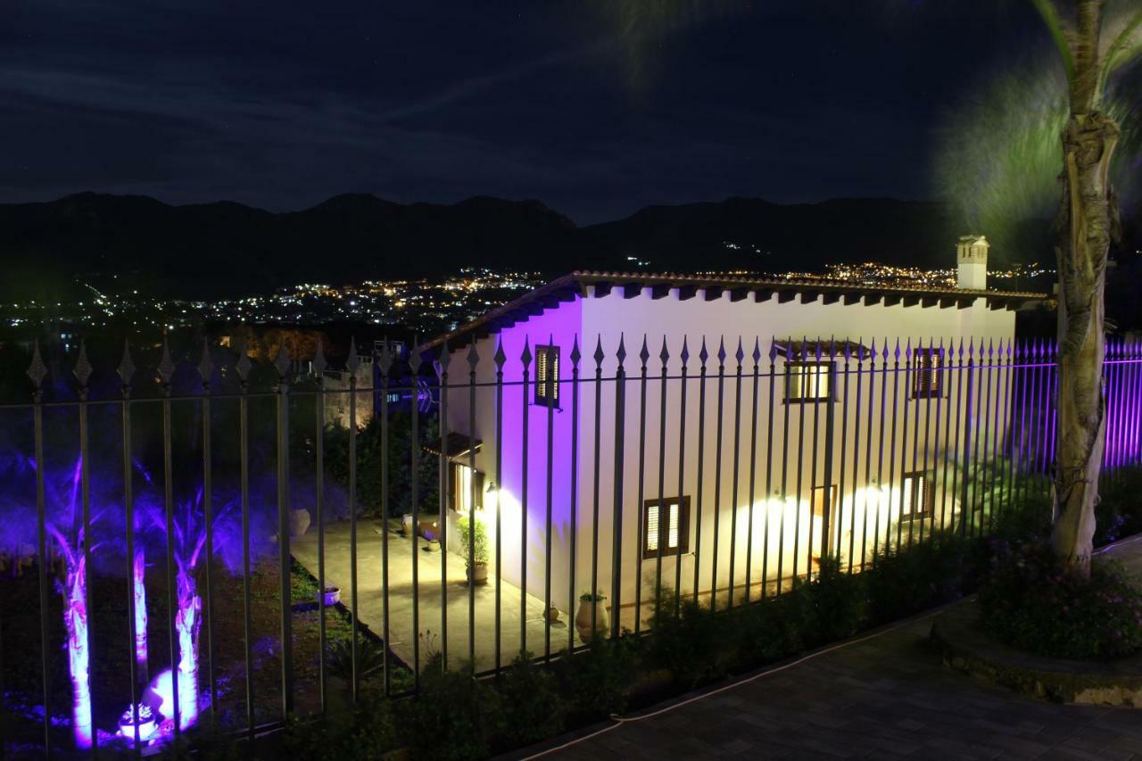 Villa Privata - Private Villa パレルモ エクステリア 写真